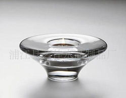 水晶燭臺 光影交織的藝術(shù)品與饋贈佳選